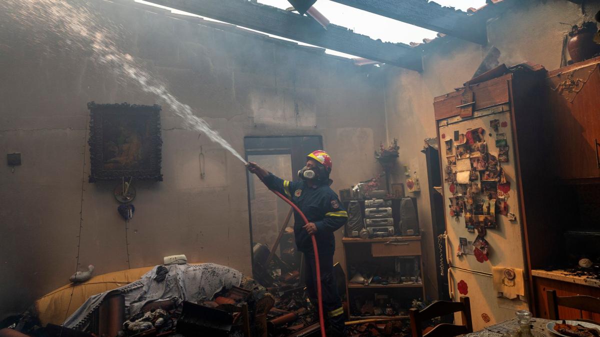 #Waldbrände in Griechenland aktuell: Wo brennt es?