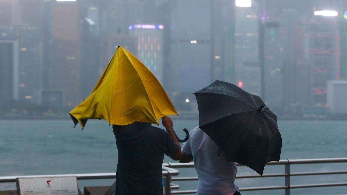 #55 Verletzte in Hongkong nach Taifun „Saola“