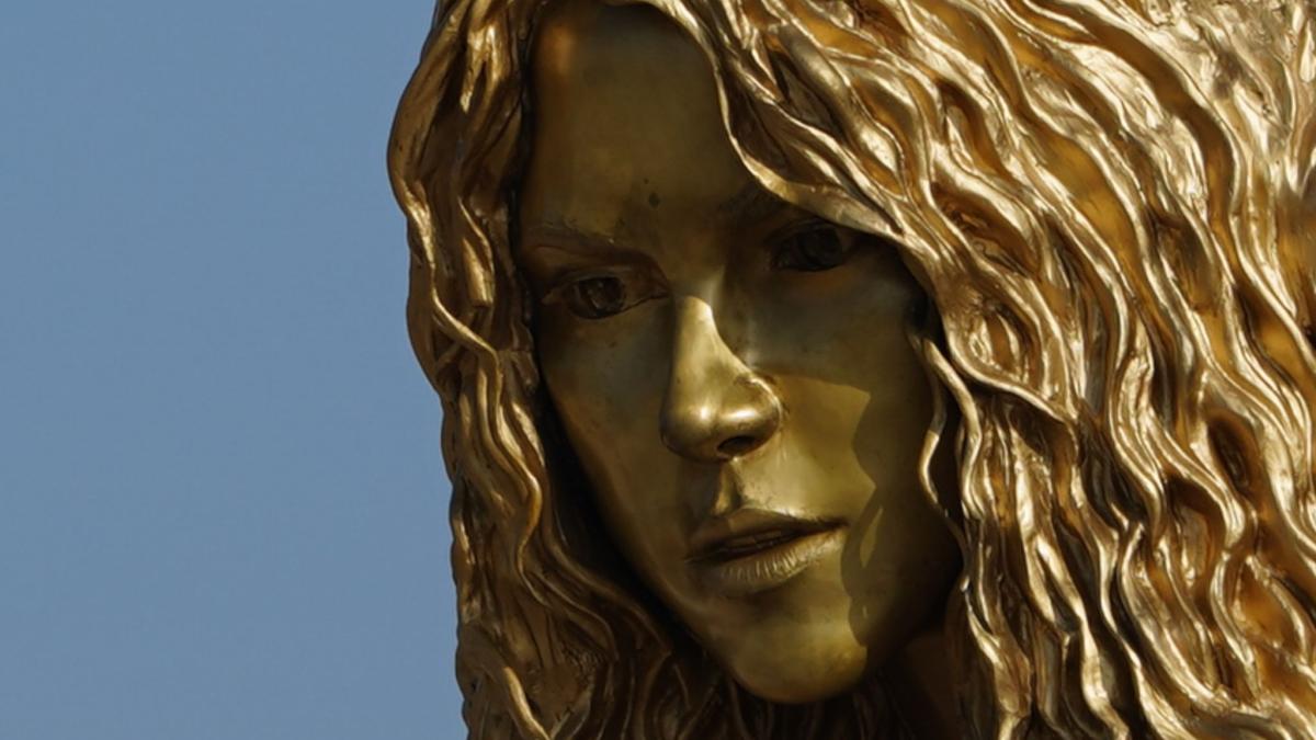 #Popsängerin: „Macht mich so glücklich“: Riesige Shakira-Skulptur enthüllt