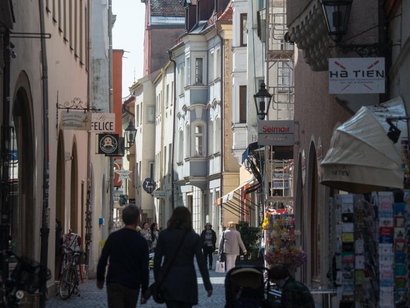 Regensburg Bayern bar frauen kennenlernen