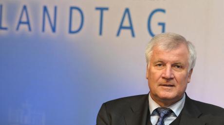 CSU-Chef Horst Seehofer hat mit kritischen Tönen zum Euro-Rettungskurs den Koalitionsstreit angeheizt. dpa