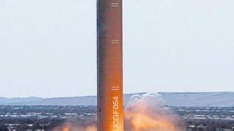 Test einer iranischen Langstreckenrakete vom Typ Schahab-3.  
