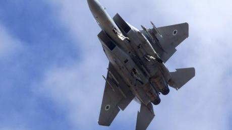 Die israelische Luftwaffe soll schon einmal im Januar Ziele in Syrien angegriffen haben. Eine offizielle Bestätigung gab es dafür nicht.