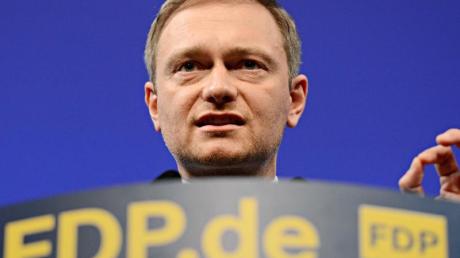 Die FDP kommt nicht aus ihrem Tief heraus.  Die Partei unter ihrem Vorsitzenden Christian Lindner würde weiter an der Fünf-Prozent-Hürde scheitern.