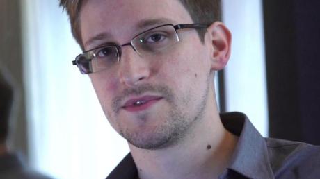 Snowden darf in Russland bleiben. 