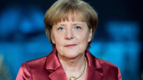 Bundeskanzlerin Angela Merkel warnte in ihrer Neujahrsansprache vor der Teilnahme an islamfeindlichen Demonstrationen.
