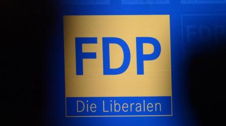Es dürfte knapp werden, aber die FDP könnte im September wieder in den Bundestag einziehen.