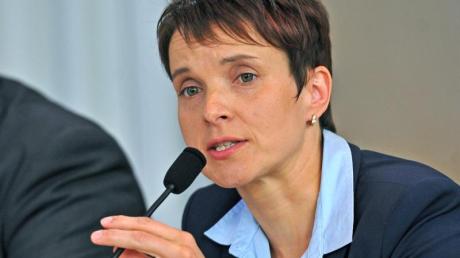 Frauke Petry war in der AfD die konservative Gegenspielerin von Parteichef Bernd Lucke. Jetzt führt sie die AfD.