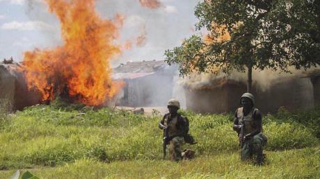 Nigerianische Soldaten während eines Einsatzes gegen die islamistische Terrorgruppe Boko Haram. 