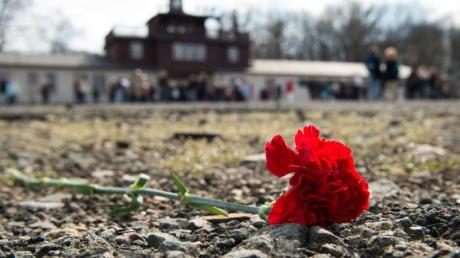 Buchenwald schließt AfD-Politiker von Gedenkveranstaltungen aus.