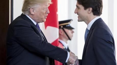 US-Präsident Donald Trump und der kanadische Premierminister Justin Trudeau demonstrierten Harmonie und größtmögliche Nähe.