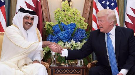 Der Emir von Katar und Donald Trump verstanden sich jüngst bei einem Treffen noch gut. 