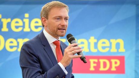 Krawatte und Anzug: Das trug der heutige FDP-Chef Christian Lindner schon mit 18 Jahren. 