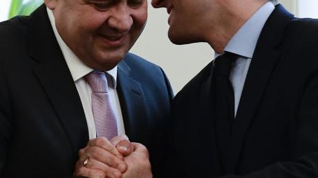 Alles bald schon wieder vorbei? Die neuen Freunde Sigmar Gabriel (links) und Emmanuel Macron. 	 	