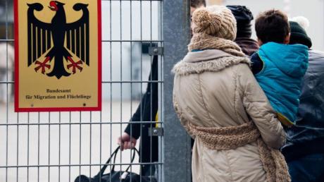 Die Flüchtlingszahlen in Deutschland sinken.