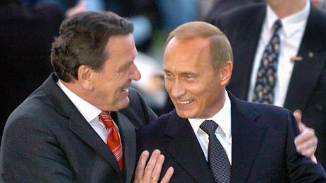 Altkanzler Gerhard Schröder ist im Aufsichtsrat des russischen Energieriesen Rosneft.