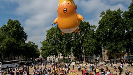 Donald Trump als Riesenbaby: In London demonstrierten Tausende gegen den US-Präsidenten. 	
