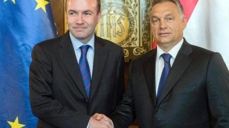 Ungarns Regierungschef Viktor Orban (rechts) im Herbst 2015 bei einem Treffen mit Manfred Weber.