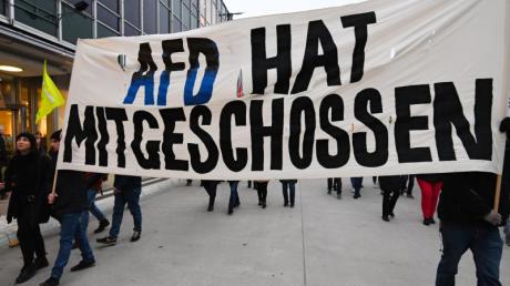Demonstration nach den rechtsextremen Morden von Hanau: "AFD hat mitgeschossen".