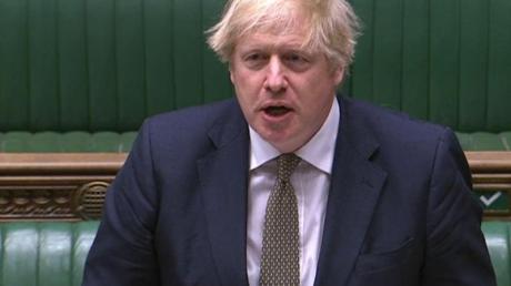 Boris Johnson gerät wegen seiner Pläne zu Lockerungen der Corona-Maßnahmen zunehmend in die Kritik.