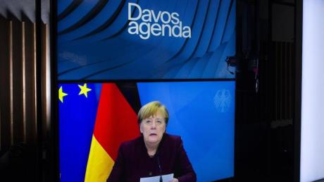 Bundeskanzlerin Angela Merkel spricht während einer Videokonferenz im Rahmen des Weltwirtschaftsforums.