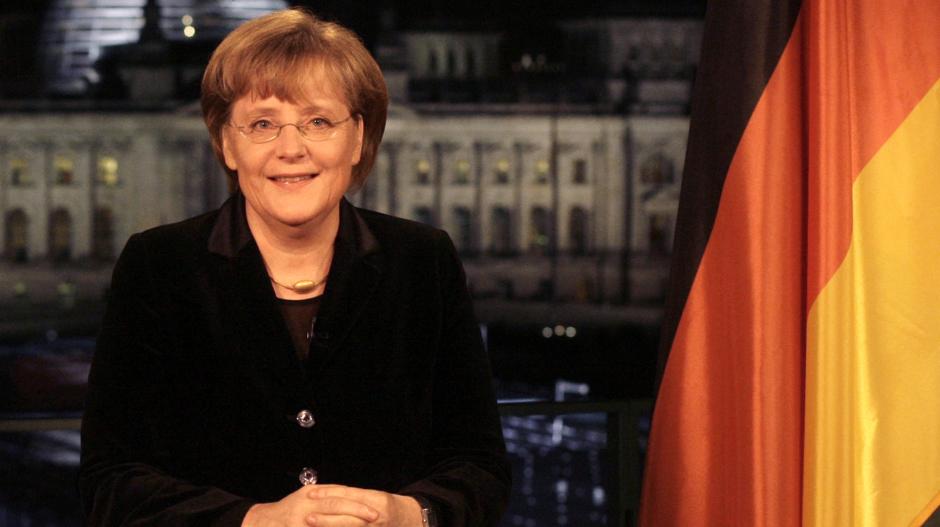 Bundeskanzlerin Angela Merkel bei ihrer Neujahrsansprache im Jahr 2007.