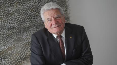 Joachim Gauck will gegenüber Russland und Präsident Wladimir Putin klare Kante zeigen. Gauck ist vor allem für sein politisches Engagement in der DDR bekannt. 