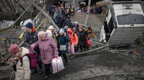 Die Zahl der Vertriebenen steigt seit Jahren – durch den russischen Angriffkrieg auf die Ukraine wurde nun die Marke von 100 Millionen Schutzsuchenden geknackt.