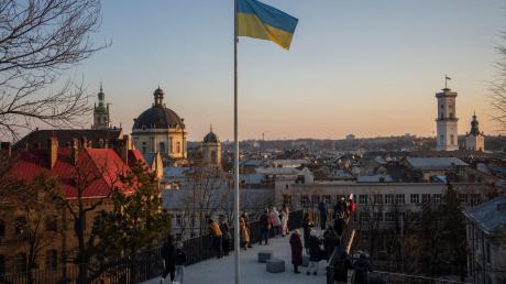 Aussichtspunkt in der westukrainischen Stadt Lwiw. Russland wirft der Ukraine vor, Angriffe auf Diplomaten in Lwiw vorzubereiten.