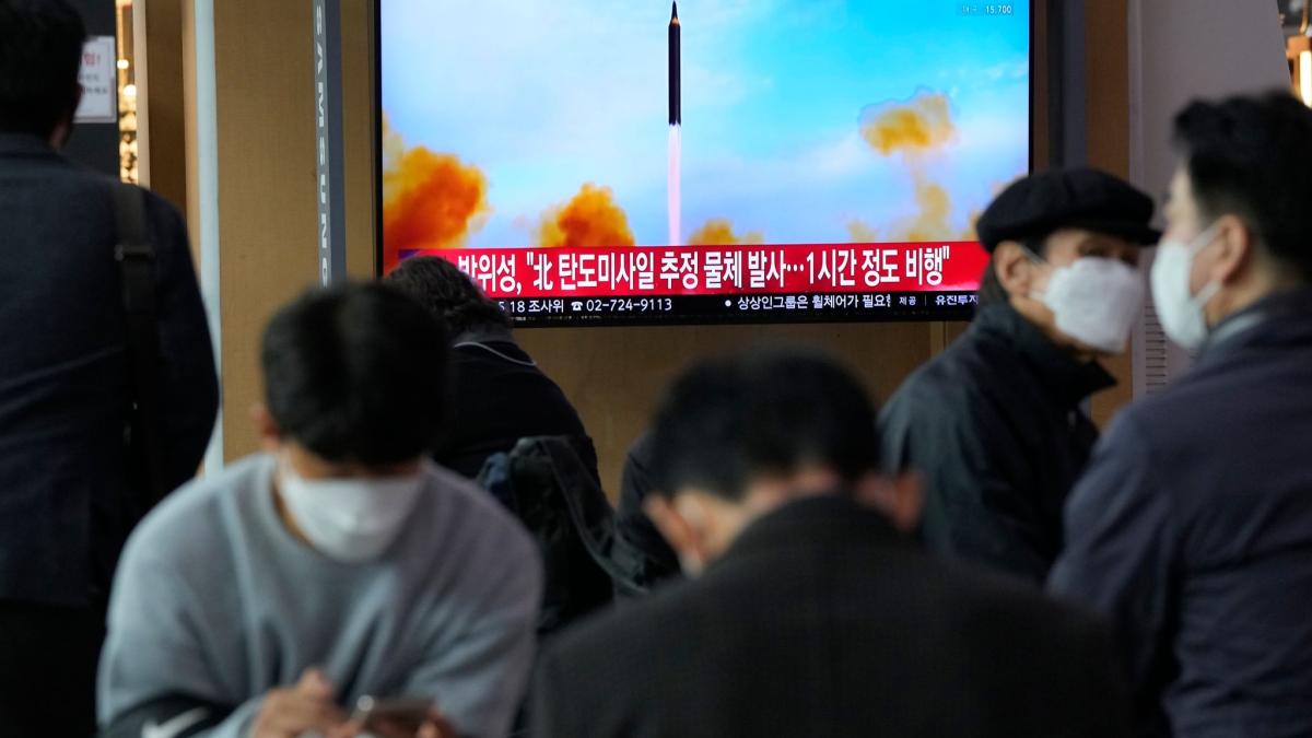 #Ostasien: Nordkorea testet mutmaßliche Interkontinentalrakete