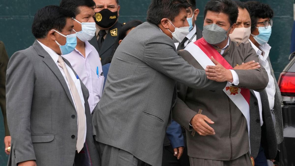 #Peru: Präsident Castillo übersteht erneut Amtsenthebungsverfahren