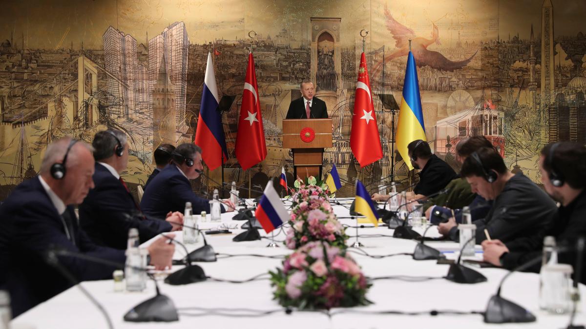 #Krieg in der Ukraine: Ukrainisch-russische Verhandlungen in Istanbul: Ein Funken Hoffnung