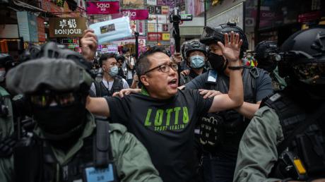 Tam Tak-chi wurde angelastet, den demokratischen Slogan «Befreit Hongkong, Revolution unserer Zeit» oder «korrupte Polizisten» sollten «zur Hölle gehen» gerufen zu haben (Archivbild).