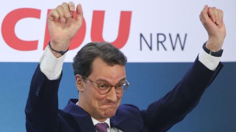 Er wurde mit "Schalalala"-Gesängen bei der Wahlparty gefeiert: Hendrik Wüst, Ministerpräsident von Nordrhein Westfalen, ist mit der CDU klarer Sieger bei der Landtagswahl in NRW.