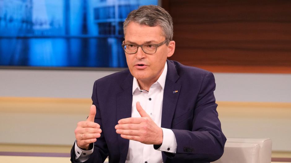 CDU-Außenexperte Roderich Kiesewetter war am Sonntagabend in der ARD-Talksendung "Anne Will" zu Gast.
