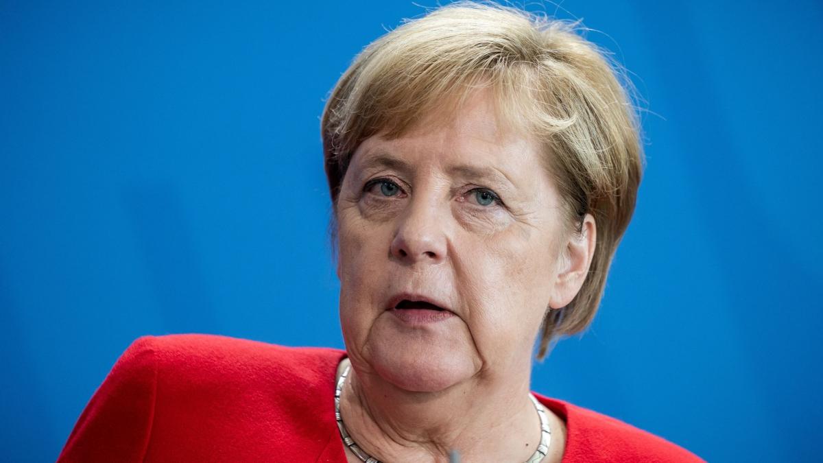 #Erste öffentliche Rede: Merkel: Angriff Russlands auf Ukraine „tiefgreifende Zäsur“