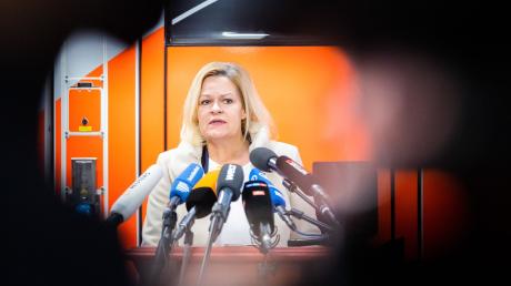 Bundesinnenministerin Nancy Faeser (SPD) hat ihre Spitzenkandidatur für die Landtagswahl in Hessen erklärt. 