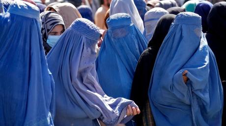 Die Taliban stehen international wegen einer massiven Beschneidung von Frauenrechten in der Kritik.