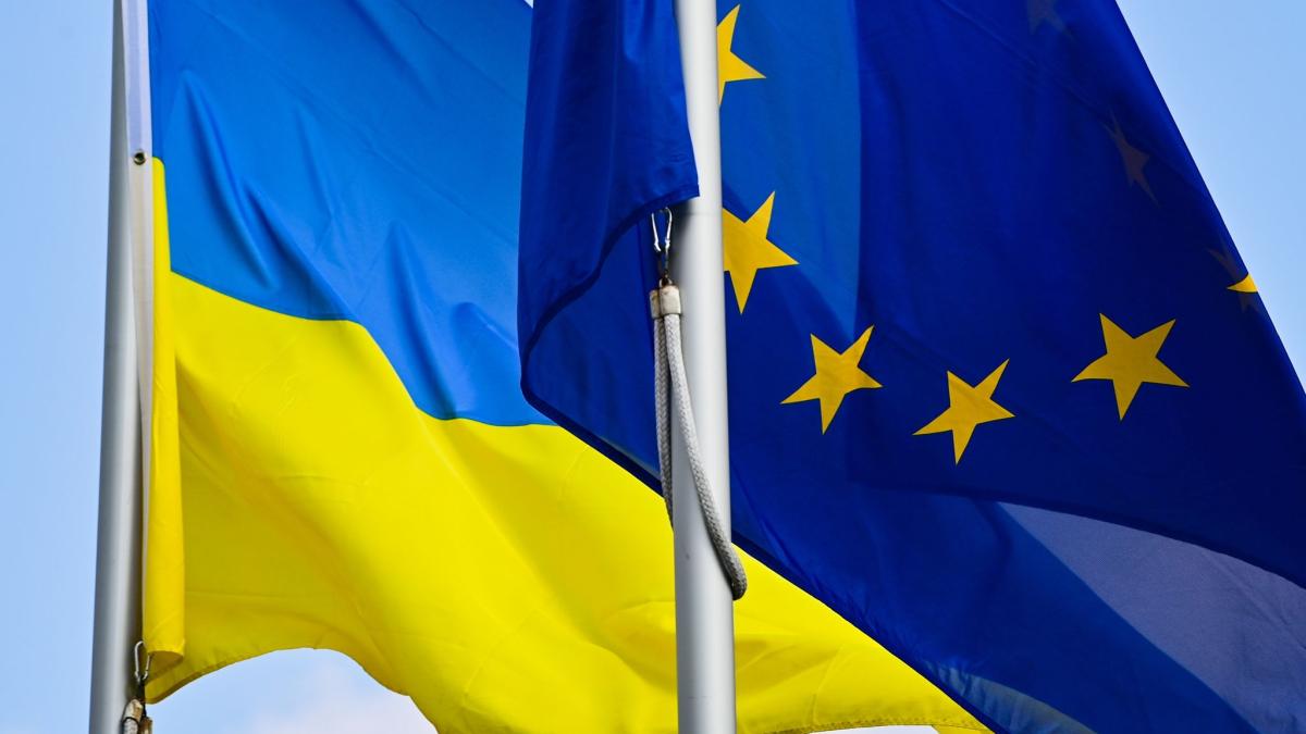 #Von der Leyen mit EU-Kommission zu Gesprächen in Kiew