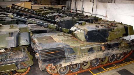 Auch Industriebestände von Kampfpanzern des Typs Leopard 1 sollen in die Ukraine geliefert werden.