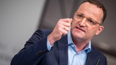 CDU-Vizefraktionschef Jens Spahn stellt sich im Verbrennerstreit hinter FDP-Minister Volker Wissing.