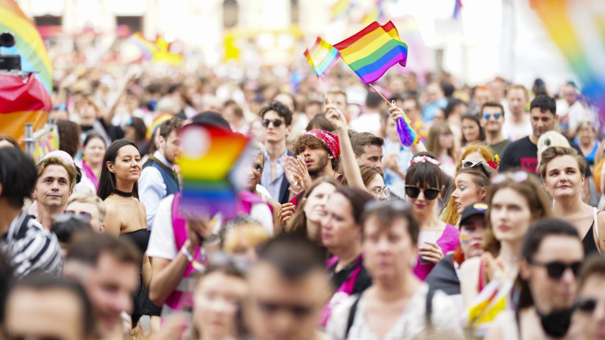 #Festnahmen vor Prideparade in Wien wegen Terrorverdachts