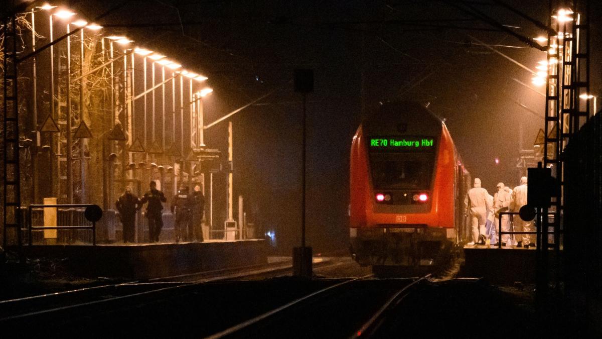 # Tödliche Messerattacke in Zug bei Brokstedt