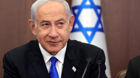 Ministerpräsident Benjamin Netanjahu 
bezeichnet die Justizreform als «minimale Anpassung». Die Sorgen der Gegner nennt er «albern».