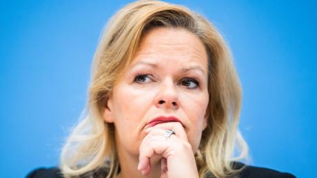 Bundesinnenministerin Nancy Faeser möchte Clan-Angehörige abschieben. (SPD)