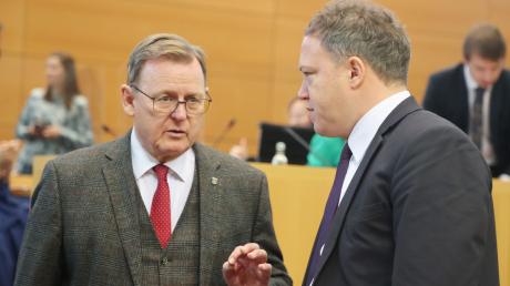 Thüringens Ministerpräsident Bodo Ramelow (l) möchte, dass die Thüringer CDU an alte Stärke anknüpft.