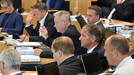 Abgeordnete der CDU haben in Thüringen mit Stimmen der AfD eine Steuersenkung durchgesetzt.