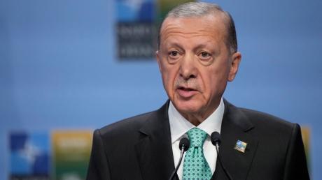 Das türkische Parlament um Präsident Erdogan könnte Anfang Oktober über den Nato-Beitritt Schwedens abstimmen.