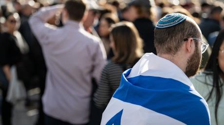 Eine Solidaritätsdemo für Israel am Brandenburger Tor.