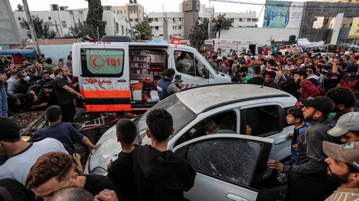 #Israels Armee greift Krankenwagen in Gaza an